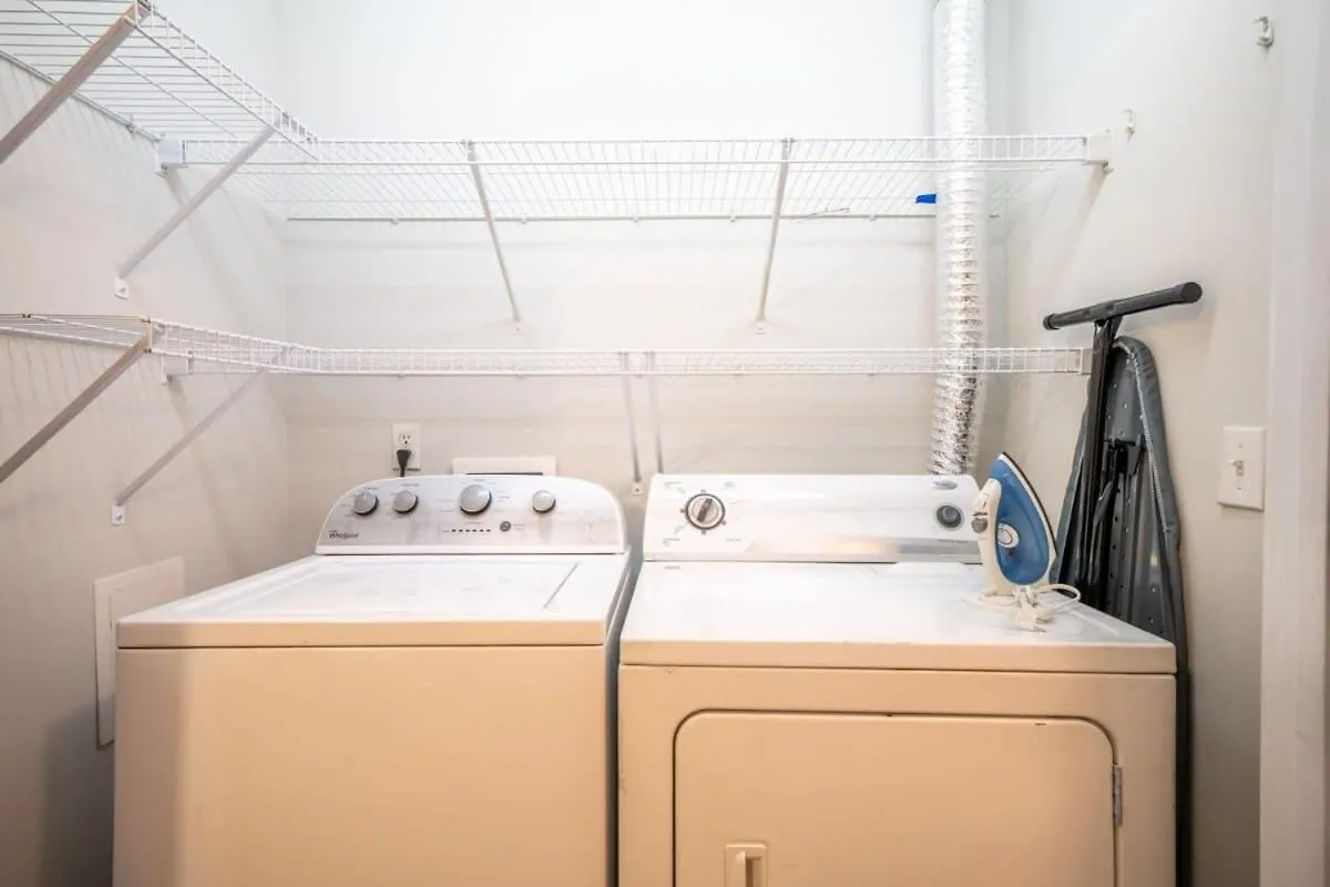 Cozysuites Music Row Spacious 2Br W Free Parking31 Nashville United States
